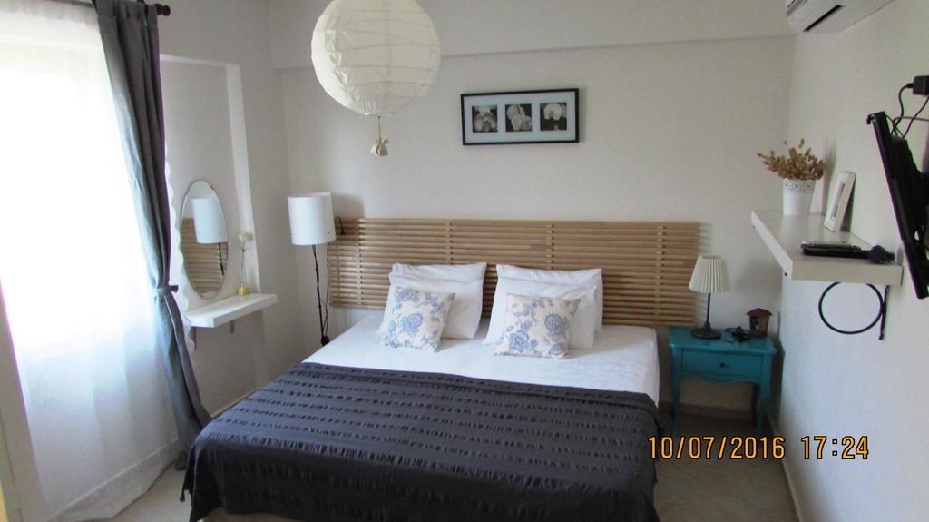 Ege Han Hotel Bozcaada Esterno foto