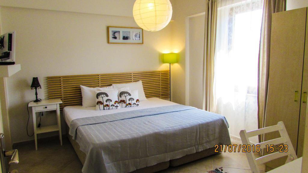Ege Han Hotel Bozcaada Esterno foto